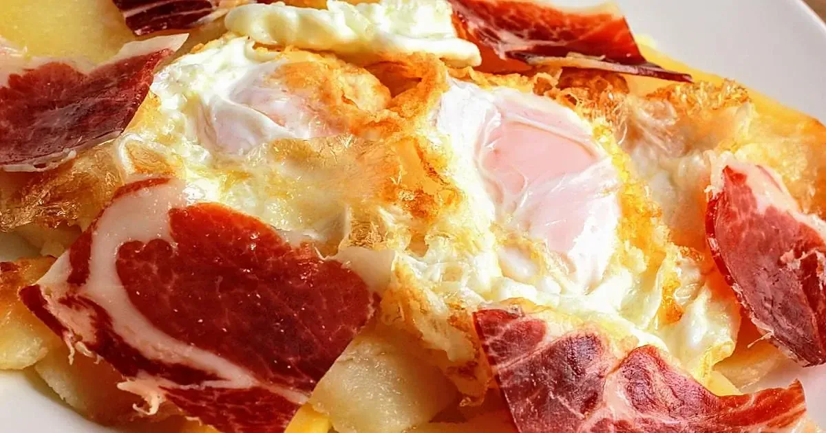 Disfruta de un platillo tradicional español que es rápido y satisfactorio. Ideal para cenas sin complicaciones.