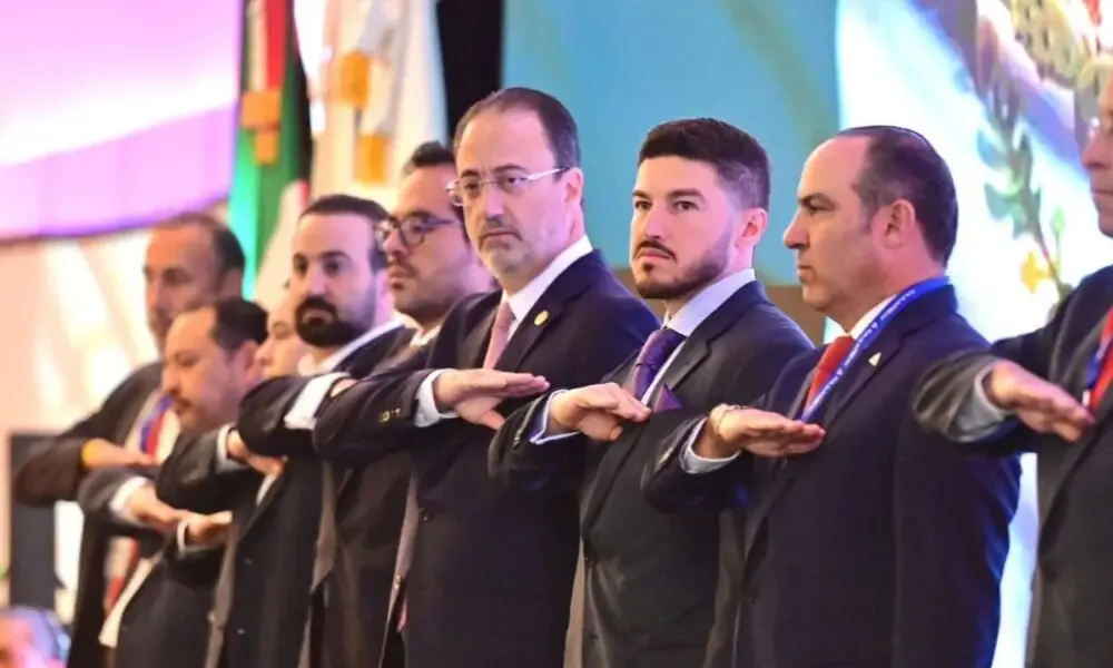 La reforma busca mejorar la autorregulación y la responsabilidad profesional de los agentes aduanales.
