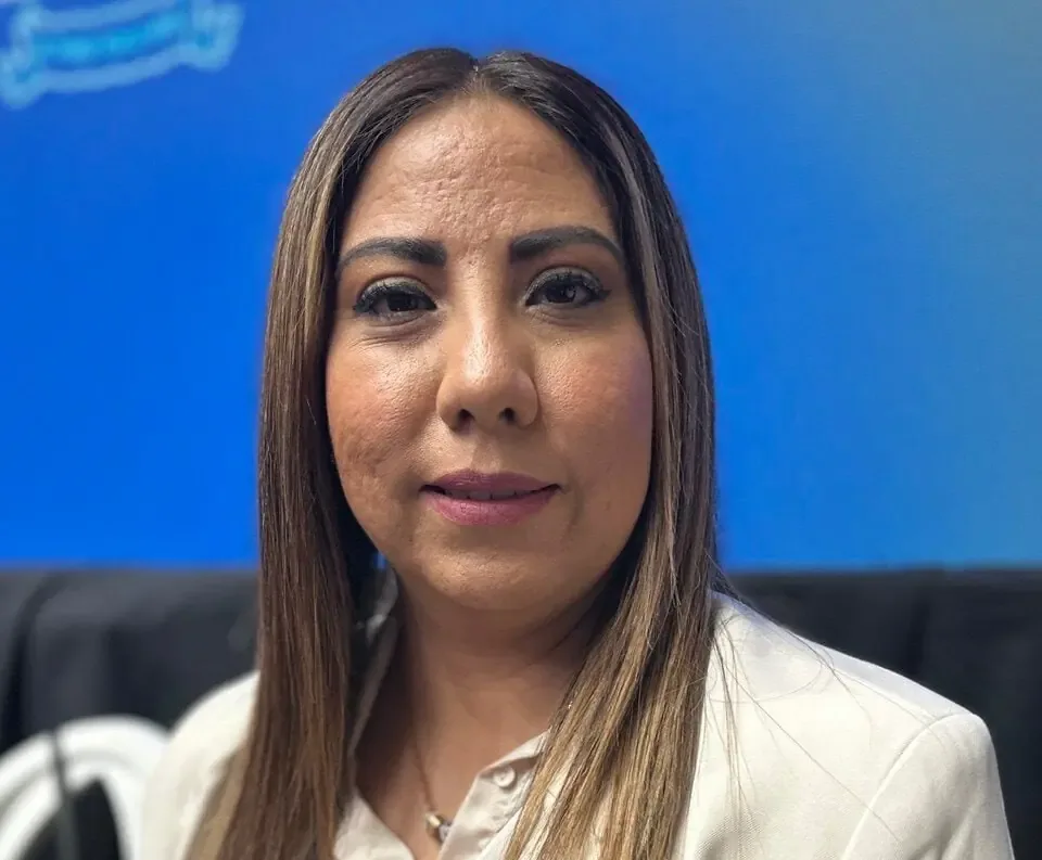 La regidora Norma Patricia López Zúñiga cuestiona la transparencia en la selección de perfiles para el zoológico local.