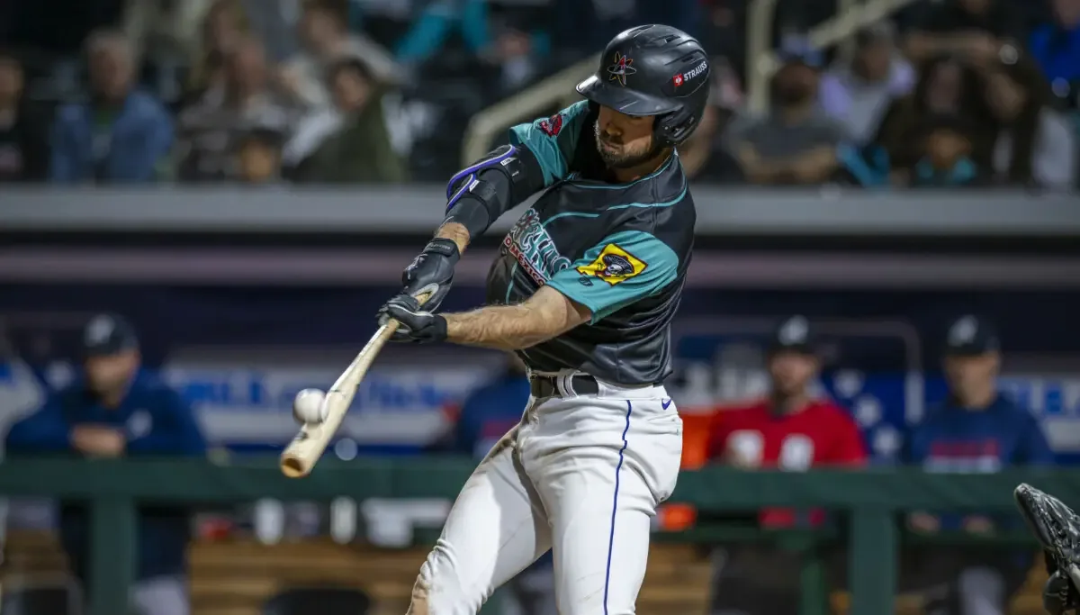 La remontada espectacular de Albuquerque culmina en victoria 19-12, destacando el récord de Ryan Ritter.