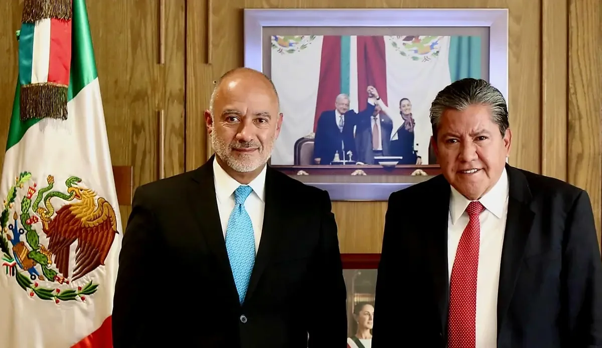 La revisión de proyectos estratégicos busca mejorar la movilidad y desarrollo económico en la entidad.