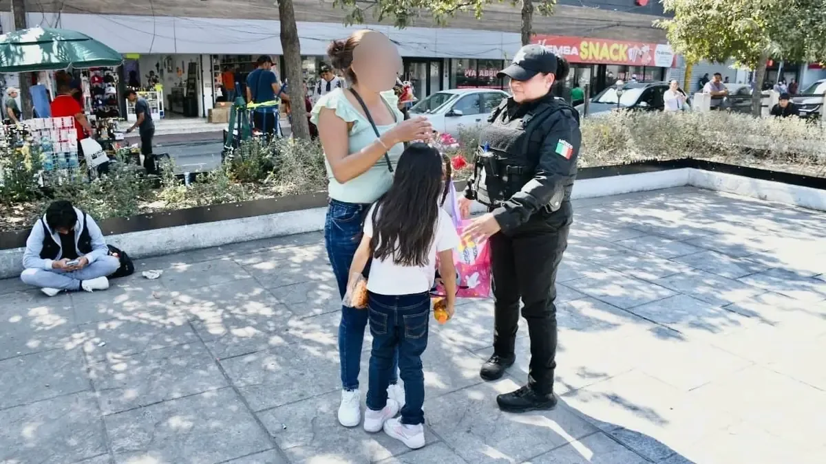 La rápida intervención de las autoridades garantizó la seguridad de la menor.