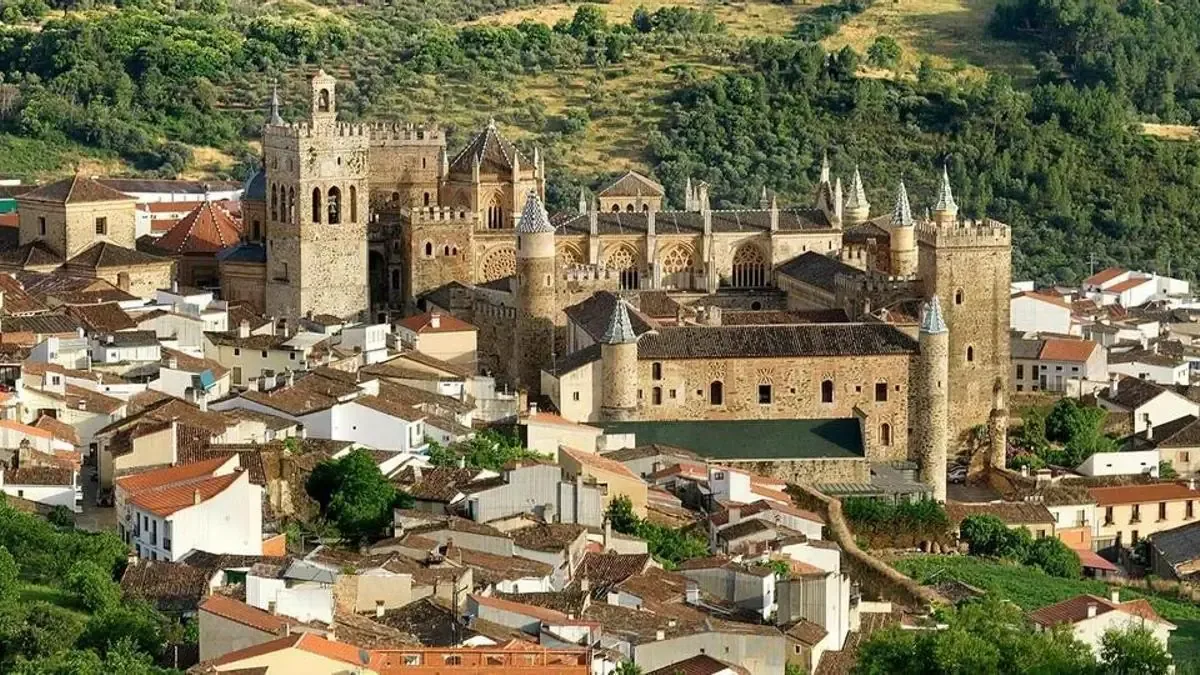 Este recorrido conecta localidades y siglos, desde la antigua Roma hasta la devoción medieval.
