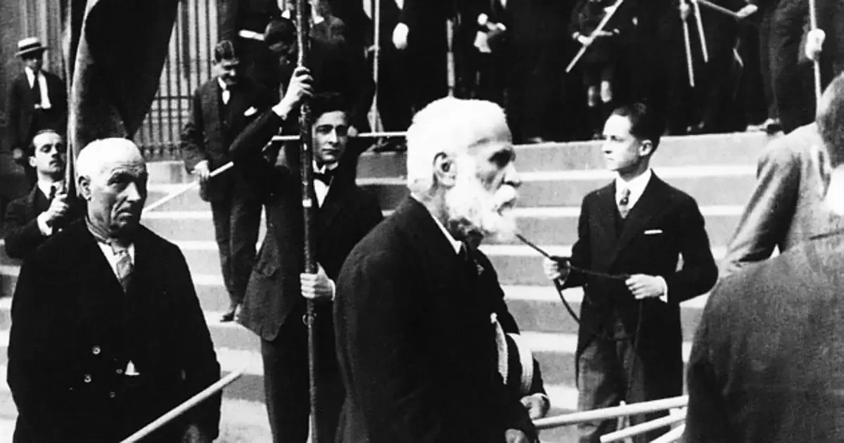 La Iglesia avanza en el proceso de beatificación de Antoni Gaudí con un milagro en evaluación.