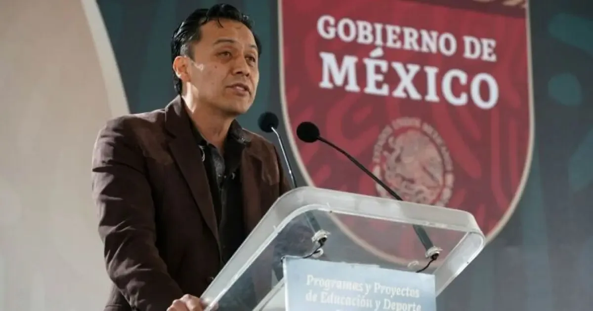 La salida de Arriaga reabre el debate sobre los libros de texto y la Nueva Escuela Mexicana.