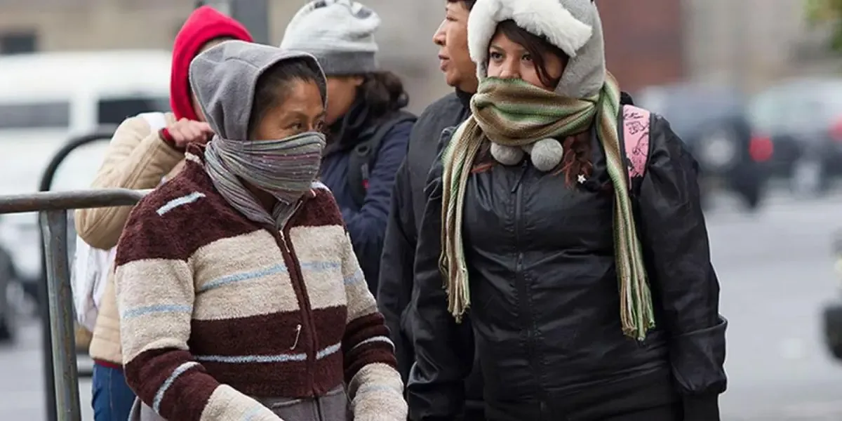 La Secretaría de Protección Civil activa alertas ante bajas temperaturas, instando a la población a tomar precauciones.