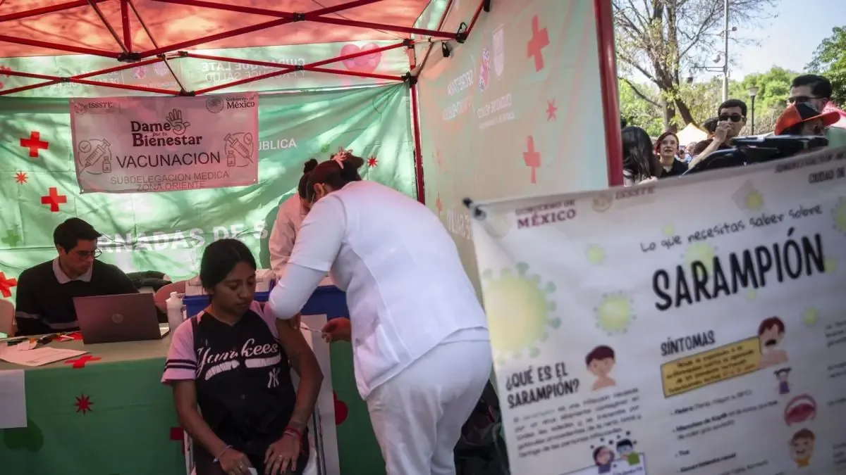 La Secretaría de Salud capitalina asegura que solo hay un deceso confirmado por sarampión.