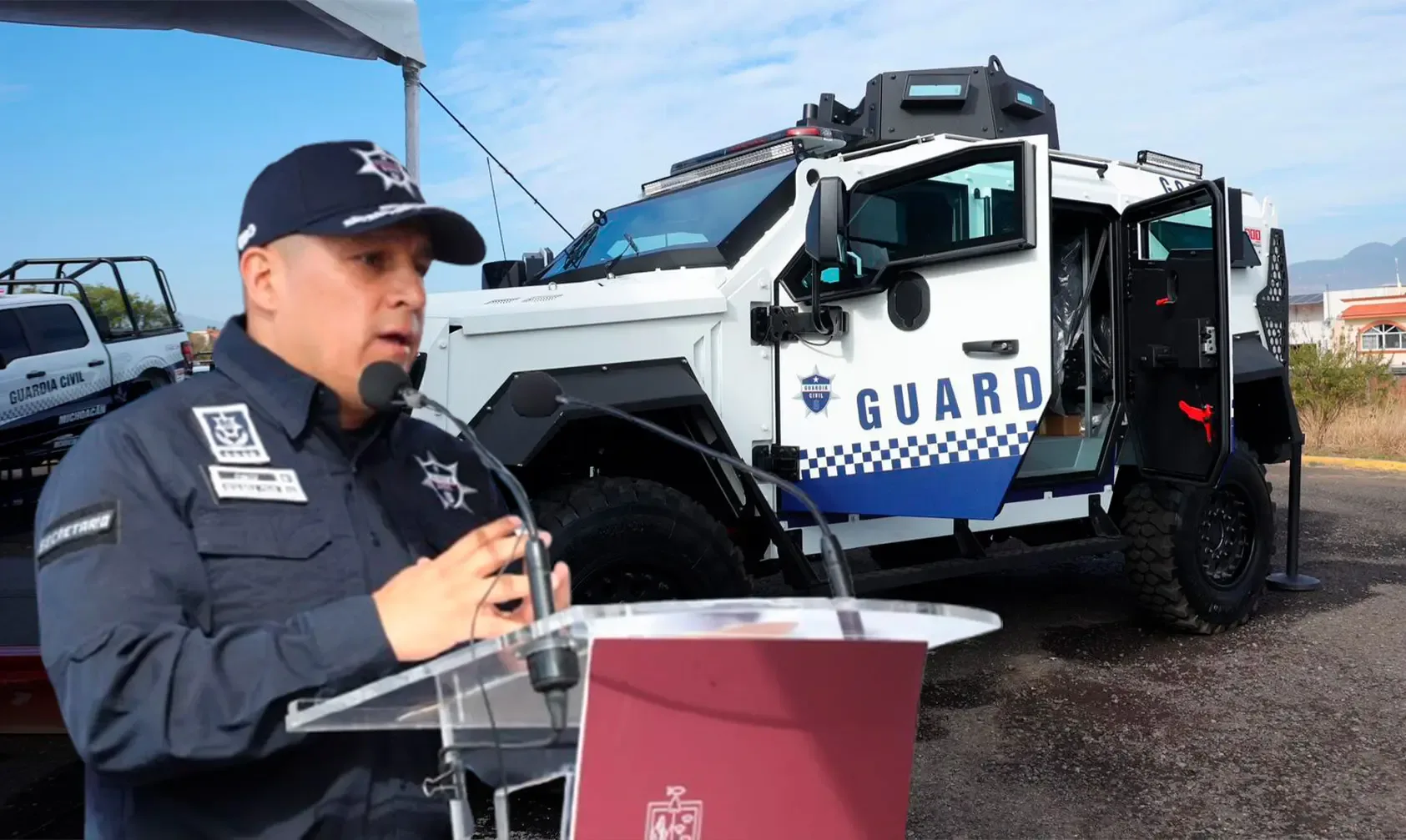 La Secretaría de Seguridad Pública de Michoacán presenta nuevas patrullas y vehículos tácticos.
