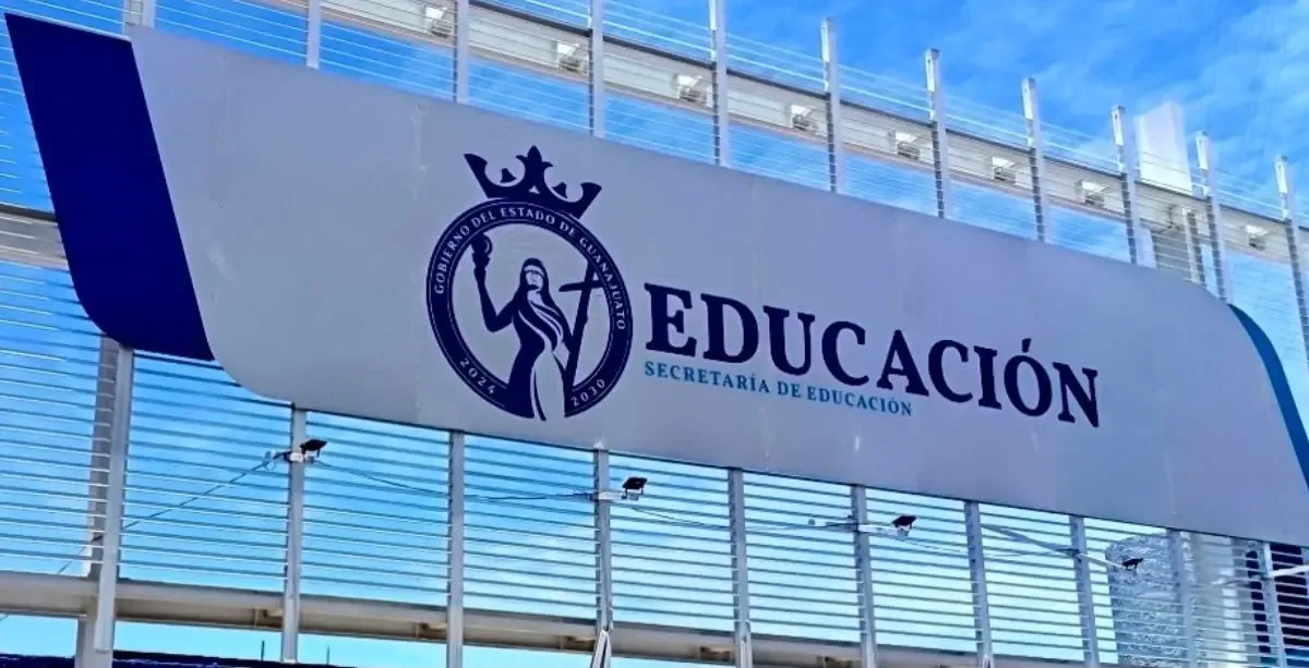 La Secretaría de Educación reafirma que las visitas a escuelas buscan seguridad académica.