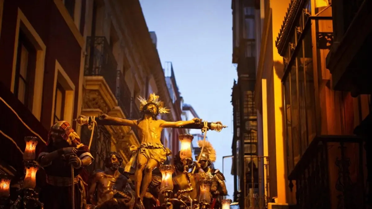 La Semana Santa inicia con la oración del Lunes Santo, marcando un tiempo de reflexión y encuentro espiritual.