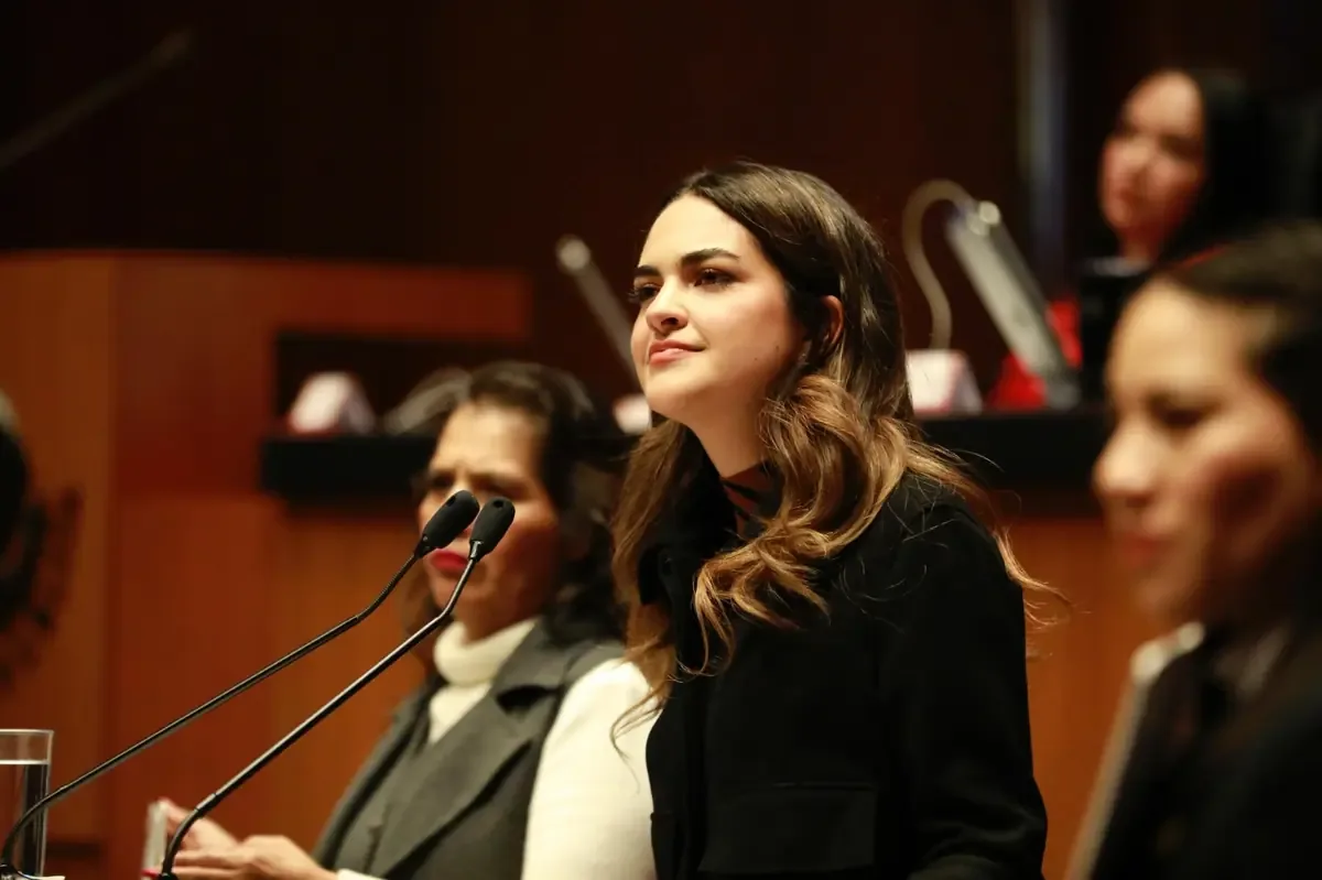 La senadora de Morena asegura que está comprometida con su candidatura y niega la posibilidad de ruptura en el partido.