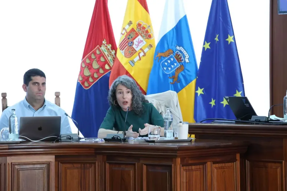 La situación de las residencias Amavir genera preocupación entre los socialistas y exigencias de responsabilidad.