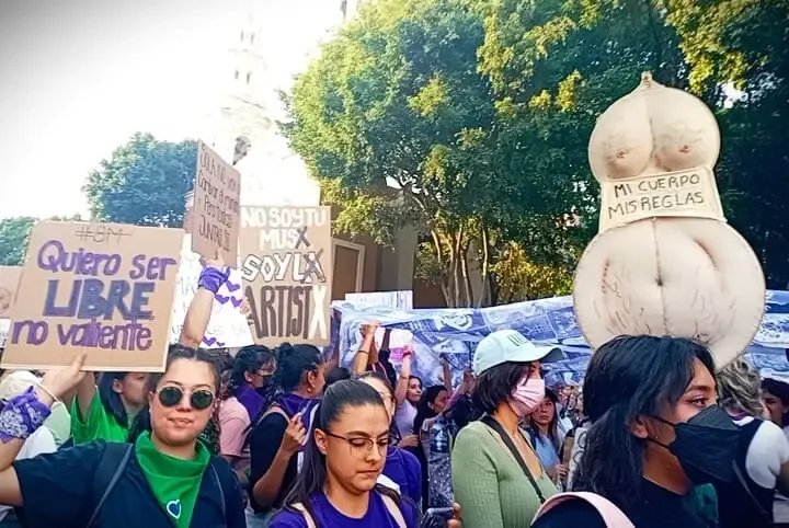 La gestación subrogada crece en el país, revelando realidades económicas complejas para las mujeres involucradas.