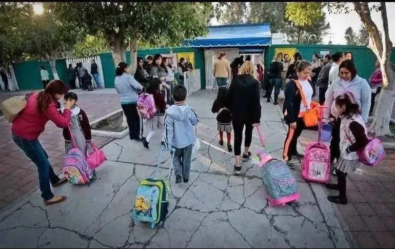 La suspensión de clases en escuelas de Jalisco se intensifica por el sarampión.