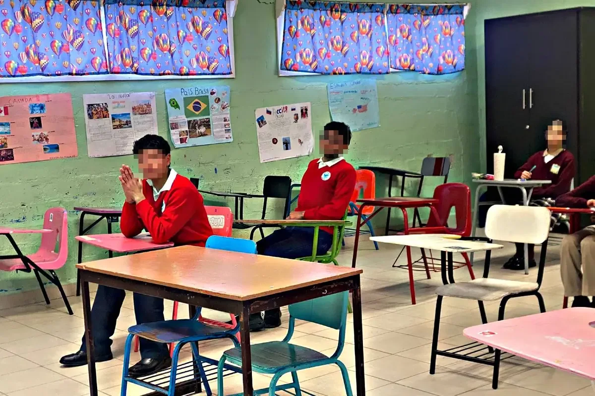 La suspensión de clases se debe a capacitación docente, según la Procuraduría.