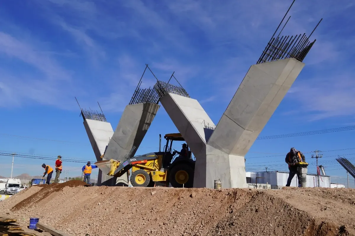 La suspensión de vuelos en El Paso reaviva el debate sobre los drones del crimen organizado.