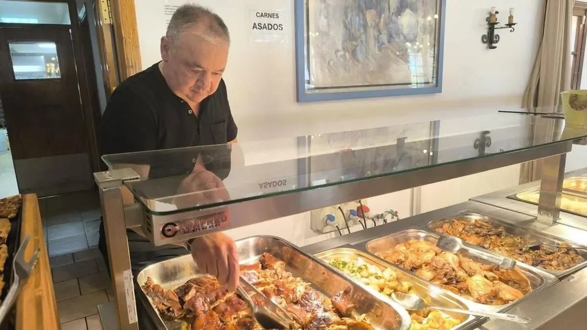 La tradición culinaria mallorquina enfrenta retos en la isla, pero aún conserva fieles adeptos.