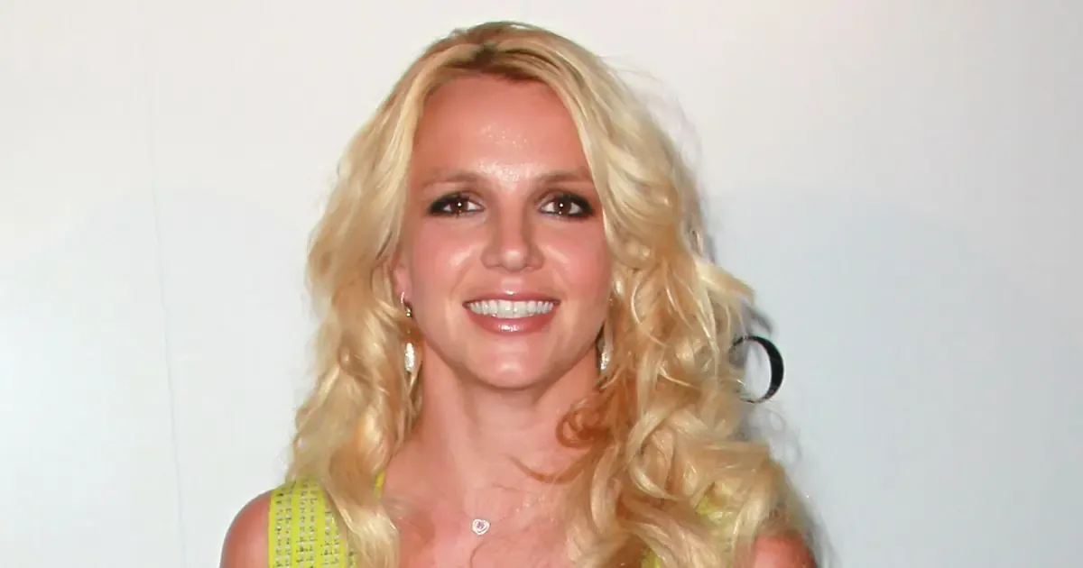 La venta del catálogo musical de Britney Spears se debió a estrategias de negocio y no a falta de dinero.