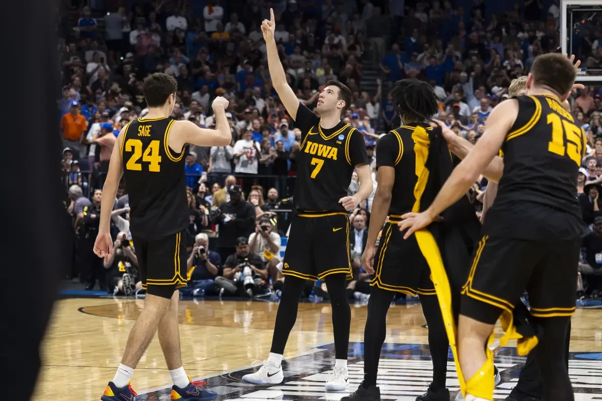 La victoria de Iowa en la segunda ronda es un hito que impulsa la ilusión de los aficionados y jugadores.