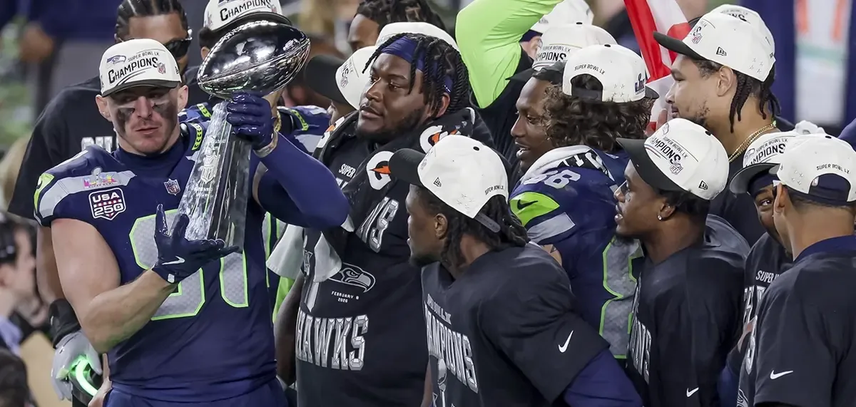 La victoria de Seattle marca su segundo título y detiene la dinastía de New England en el Super Bowl.