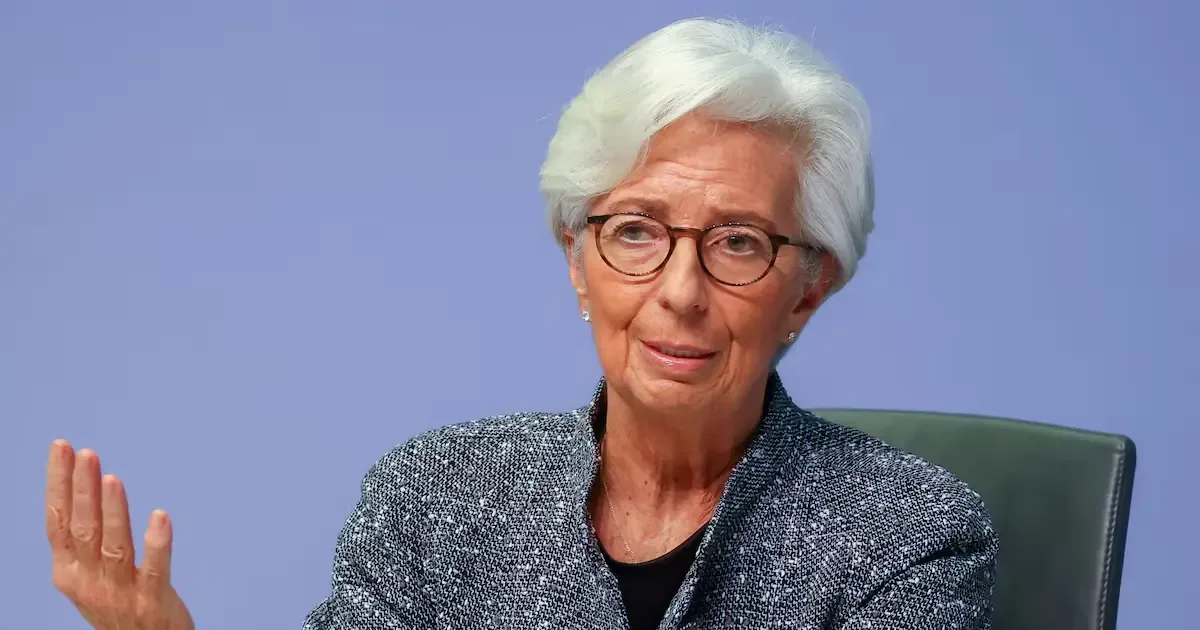 La presidenta del BCE evalúa su futuro en política francesa, reflejando su influencia en la economía.