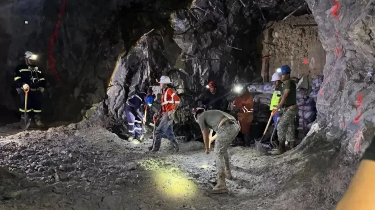 VIDEO | Rescatan a Minero Tras 13 Días Atrapado en Sinaloa