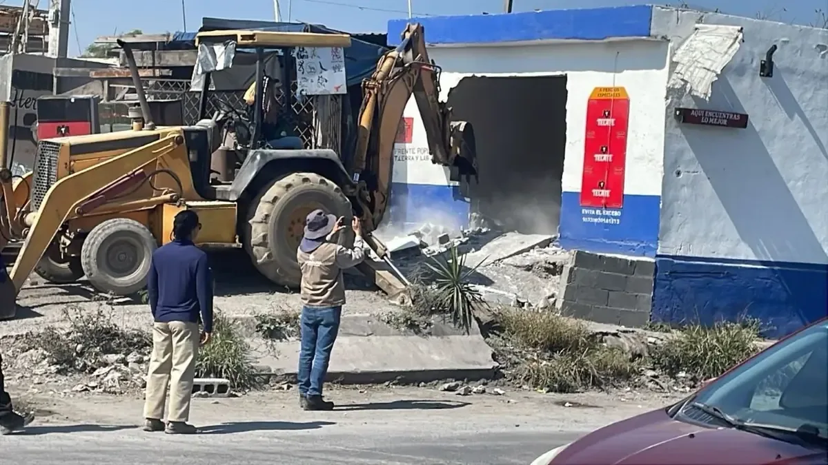 Las autoridades buscan mejorar la salud ambiental y el flujo del río mediante la remediación.