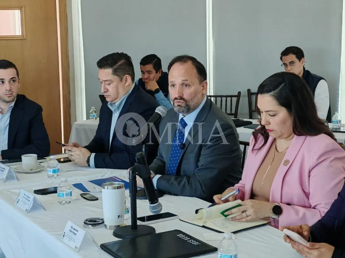 Las autoridades locales buscan mejorar el transporte público y combatir la corrupción.
