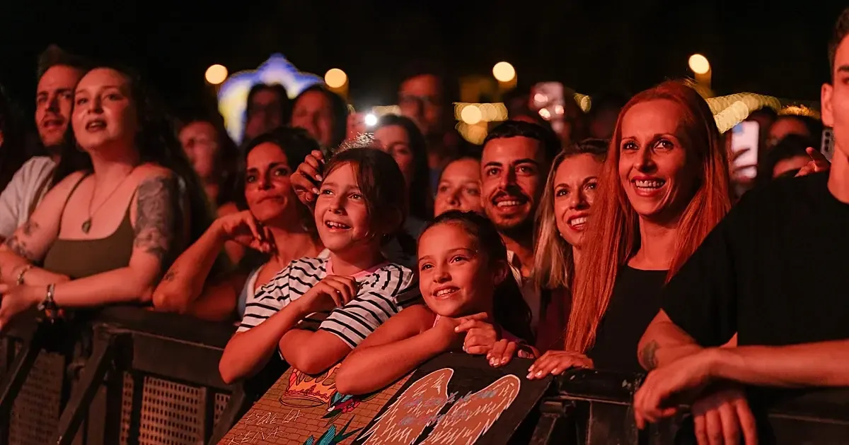 Las fiestas Colombinas 2026 en Huelva mezclan celebración con altos precios que afectan a las familias.