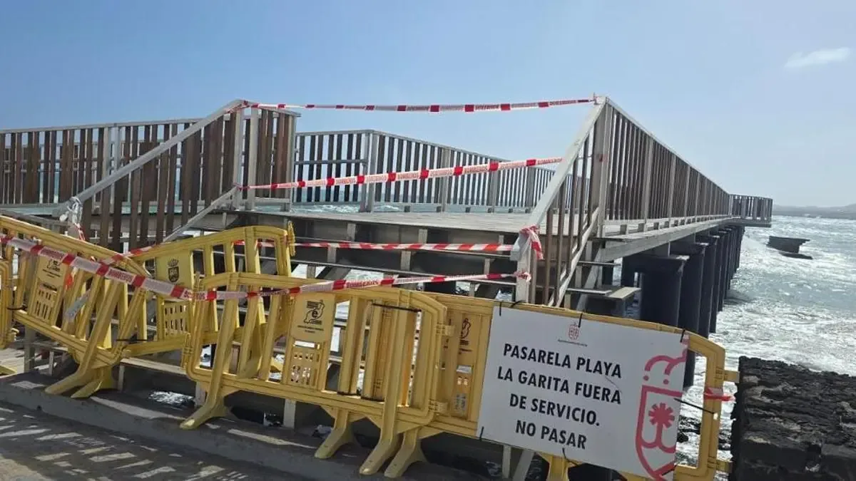 Las intervenciones de emergencia se concentraron en diversos puntos de la isla para asegurar estructuras y prevenir accidentes.