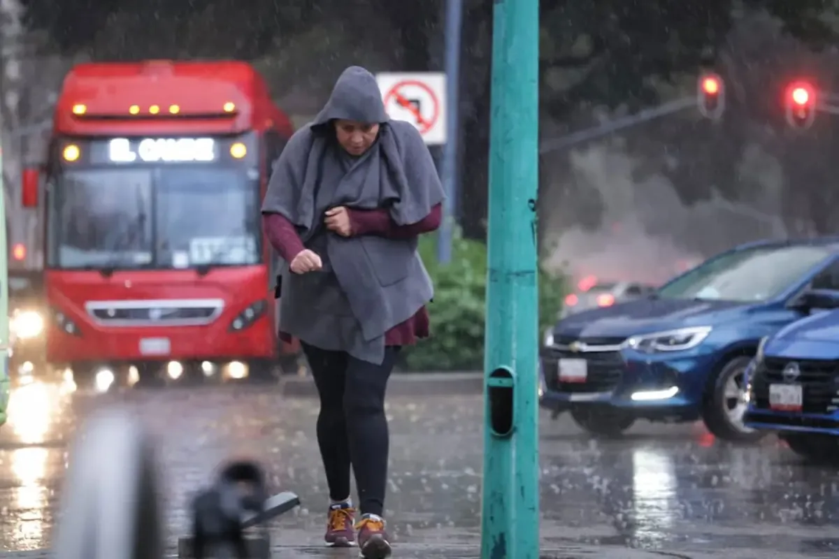 Las lluvias intensas afectarán varias regiones, pero las altas temperaturas no cesarán.