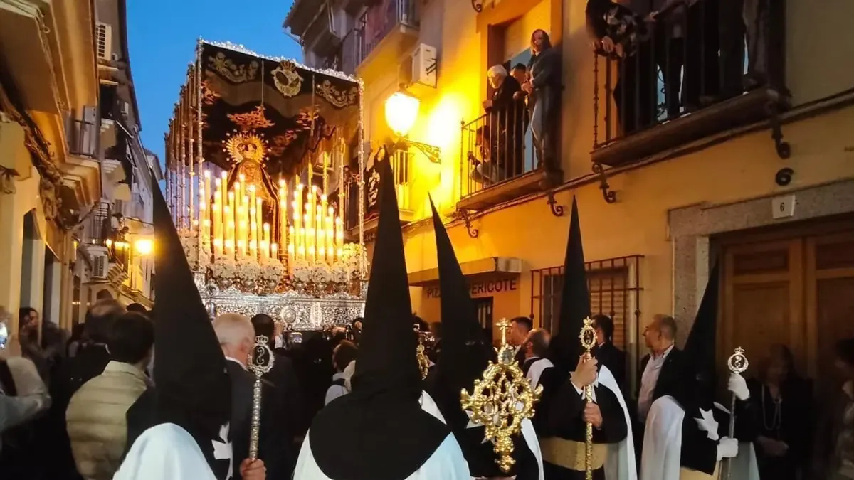 Las localidades de Córdoba celebran con fervor sus tradiciones durante los últimos días de Semana Santa.