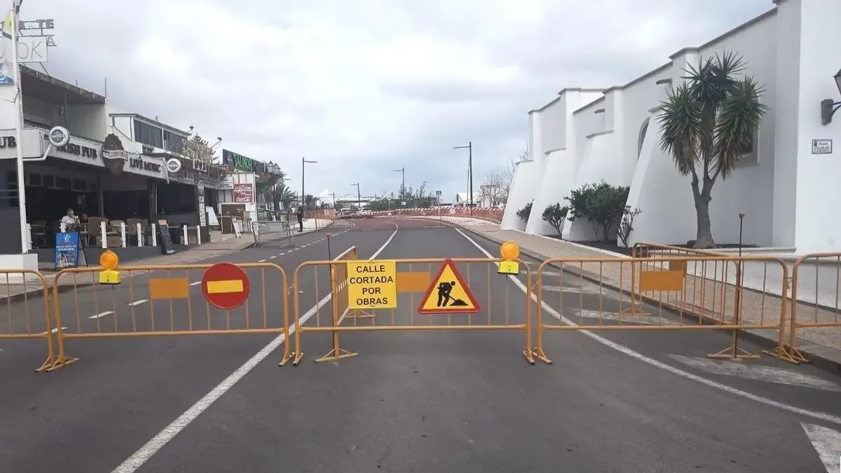 Las obras buscan mejorar la infraestructura y accesibilidad en Playa Blanca.