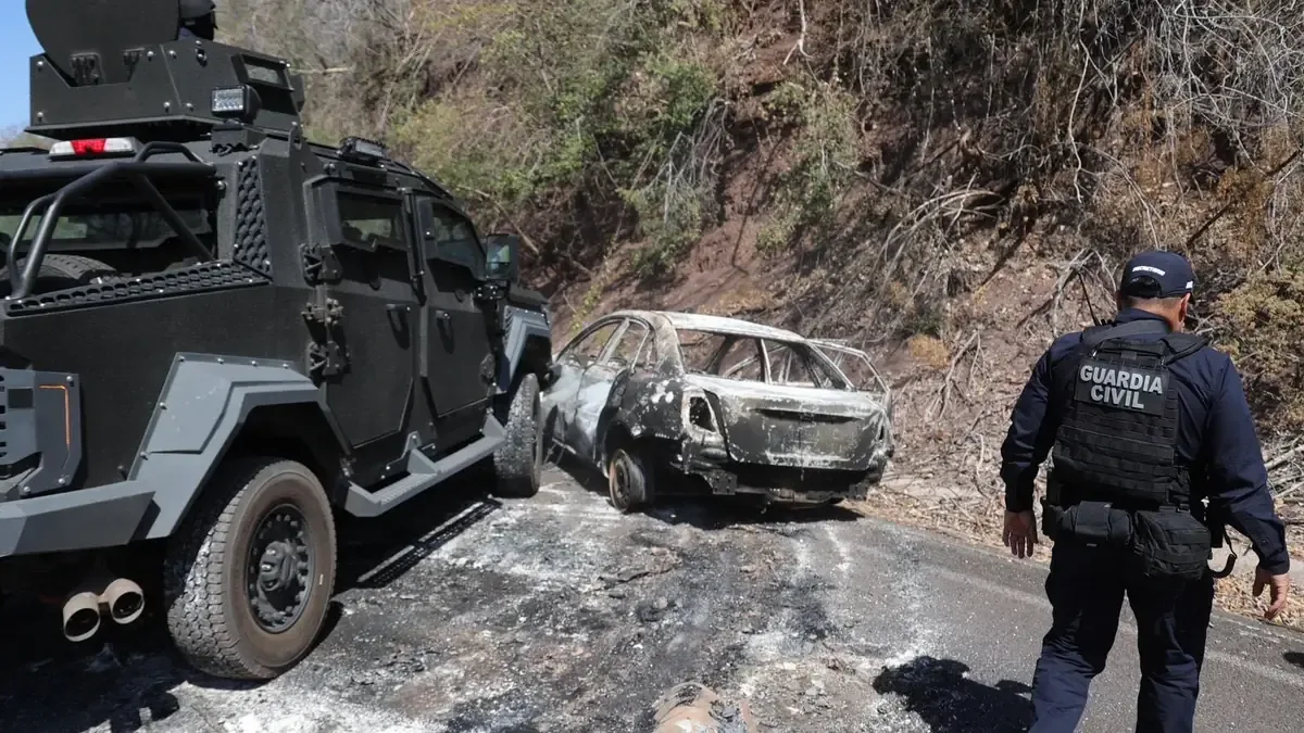 Las patrullas de las fuerzas armadas enfrentan ataques sorpresivos en su labor cotidiana.