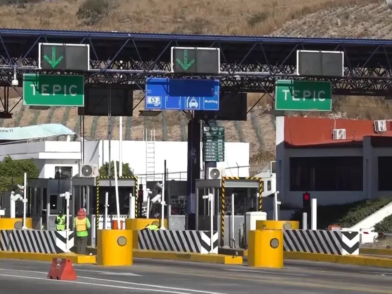 Las tarifas de peaje en diversas autopistas de Jalisco incrementan entre 4 y 5% afectando a los viajeros.