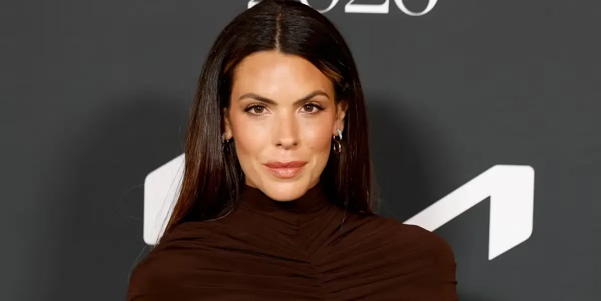 Laura Matamoros sorprende al desear felicidad a la ex pareja de su padre, Makoke, tras su enlace con Gonzalo Fernández.