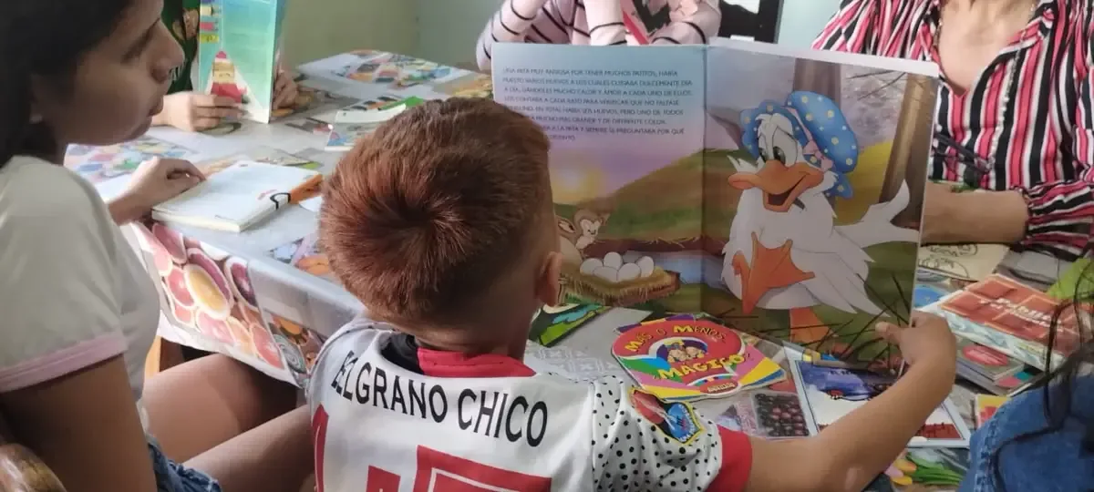 El Plan Municipal de Lectura promueve el cuidado del ambiente a través de una jornada en el merendero “Pancita Feliz”.