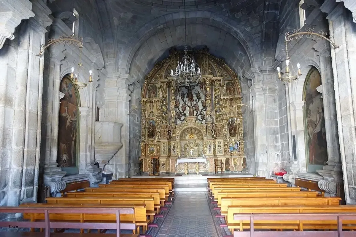 La enseñanza cristiana del amor a los enemigos destaca en las lecturas.