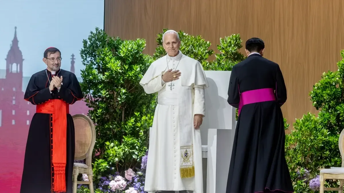 El Papa León XIV se dirige a los diputados en un evento sin precedentes.