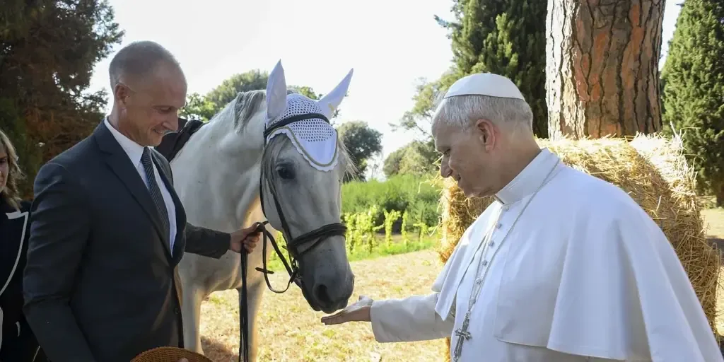 León XIV opta por un estilo de vida práctico mientras lidera la Iglesia.