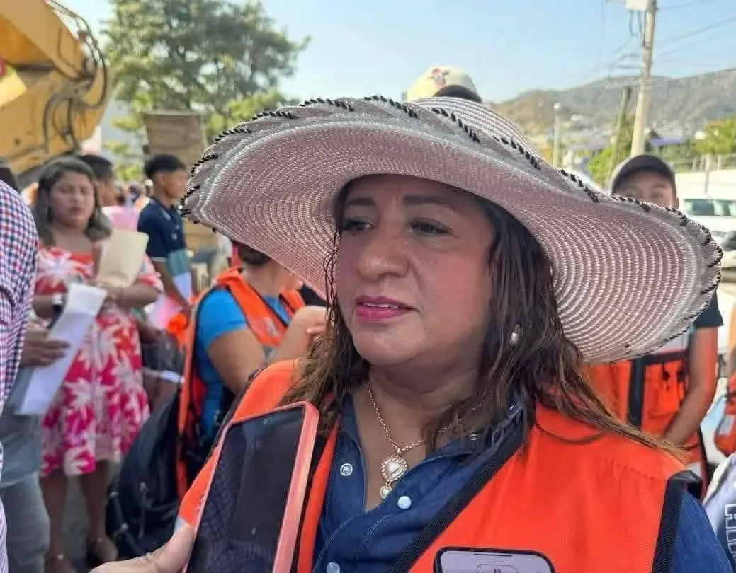 La nueva alcaldesa llega con experiencia en el servicio público y un enfoque en el bienestar comunitario.