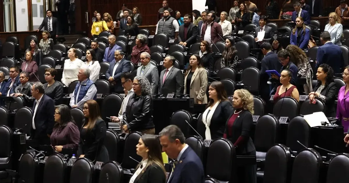 Diputados de Morena solicitan licencia para prepararse ante la contienda electoral en 2027.
