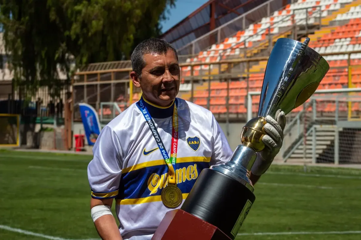 El mediocampista argentino buscará ayudar al equipo a avanzar en la competencia continental.