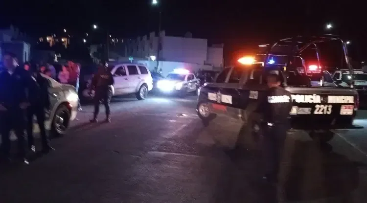 Un altercado vecinal culminó en agresiones físicas tras acusaciones de maltrato a un gato.