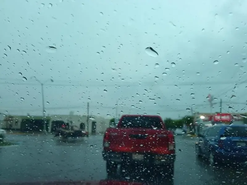 La persistente inestabilidad atmosférica en Sinaloa trae alivio ante las altas temperaturas.