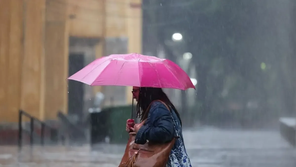 La Conagua advierte sobre fuertes precipitaciones en Monterrey y alrededores.