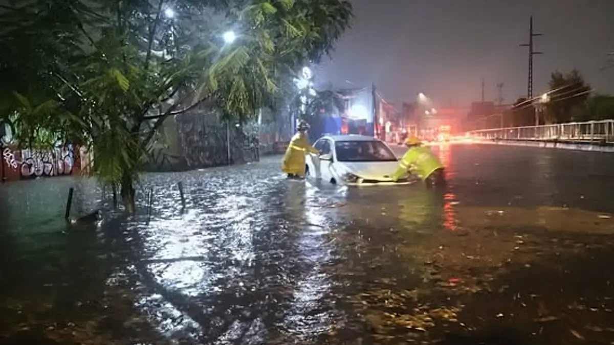 La tormenta del 6 y 7 de junio colapsó vialidades y desbordó alcantarillas en varias zonas.