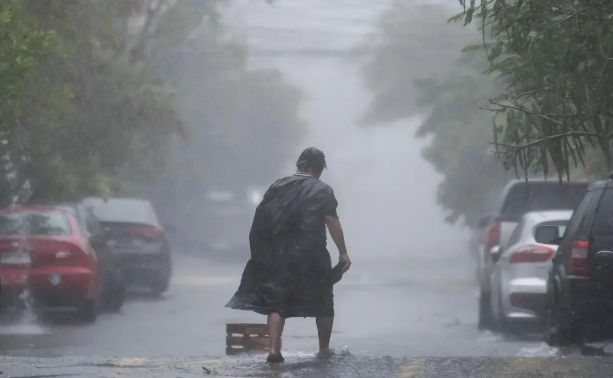 La población debe tomar precauciones ante el pronóstico de lluvias intensas y rachas de viento.