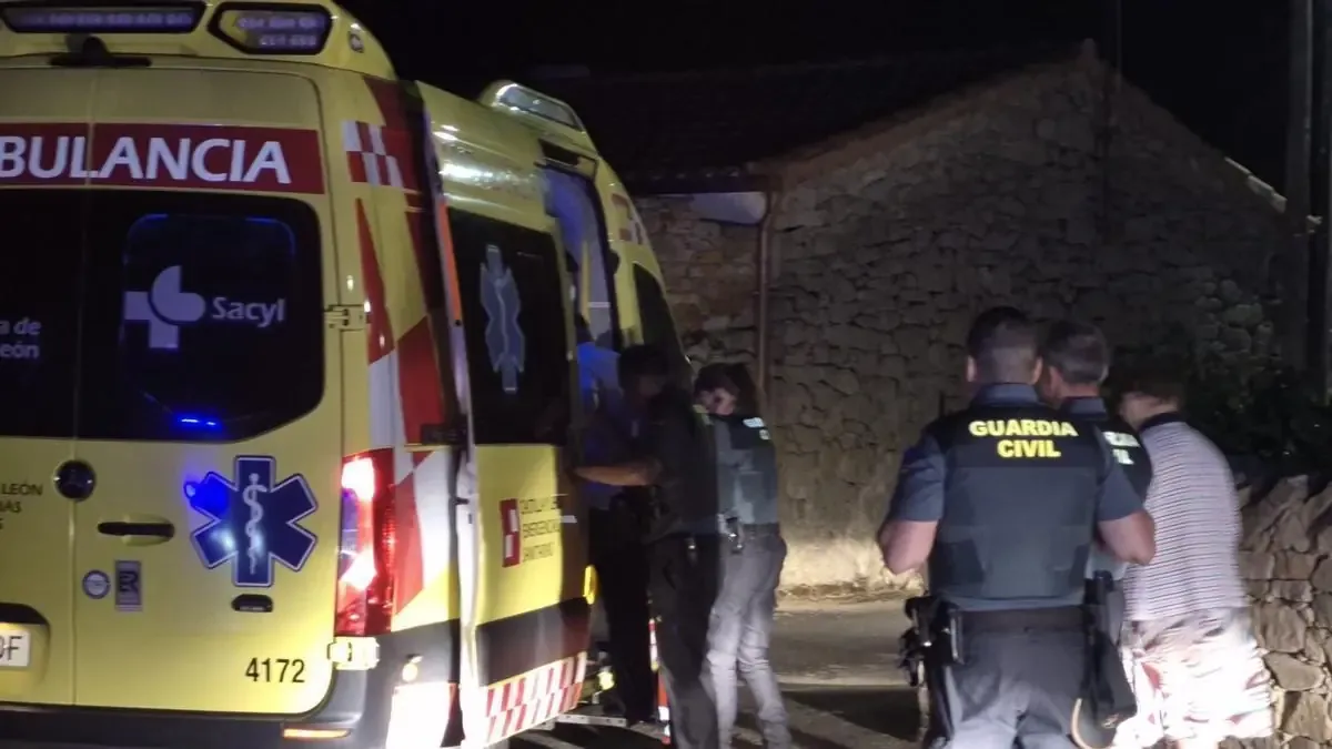 La Guardia Civil rescata a un anciano en buen estado tras su búsqueda nocturna.