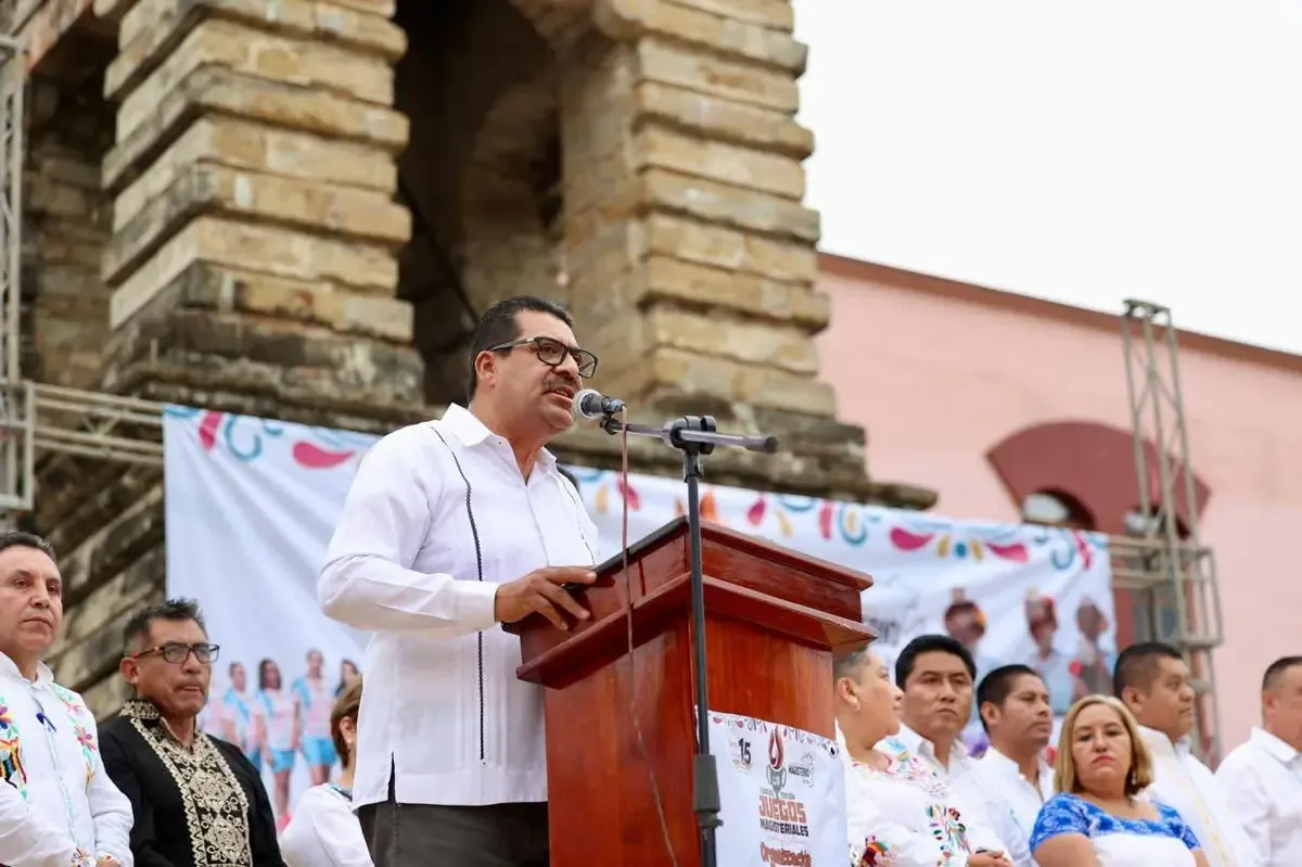 Los Juegos Magisteriales refuerzan la identidad cultural y el compromiso de los docentes en Hidalgo.